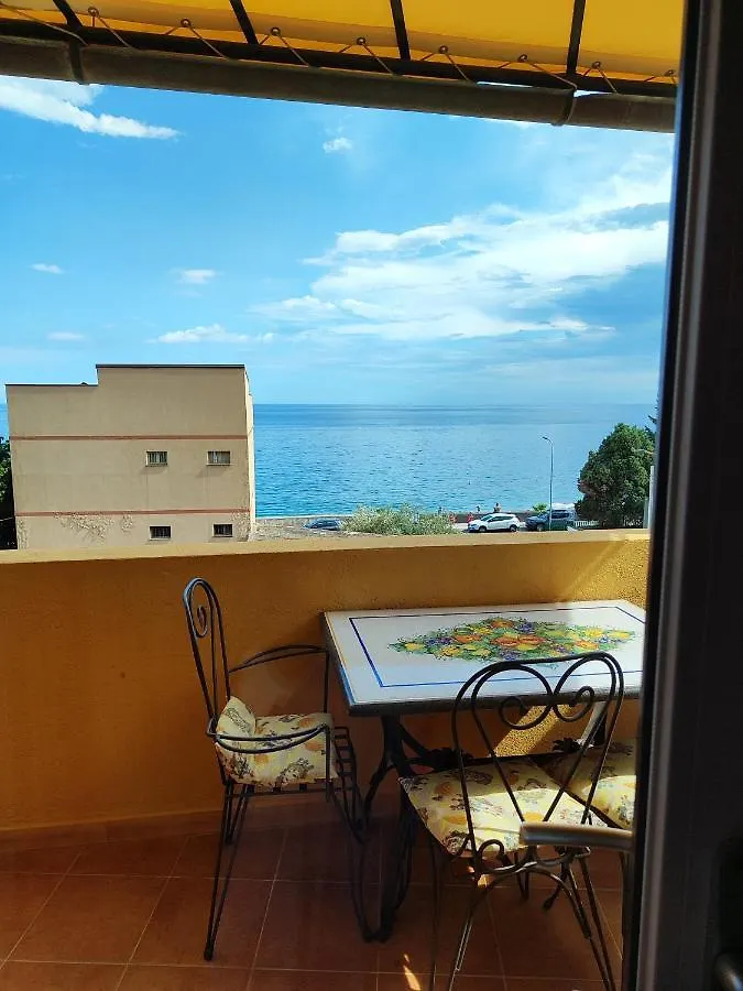 Villa Torre dei Pirati Letojanni 0*,
